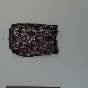 Sexy Monroe and Maine skirt size 16